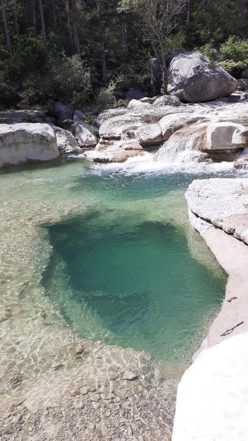 Les Terrasses Du Paradis Orpierre Exteriör bild