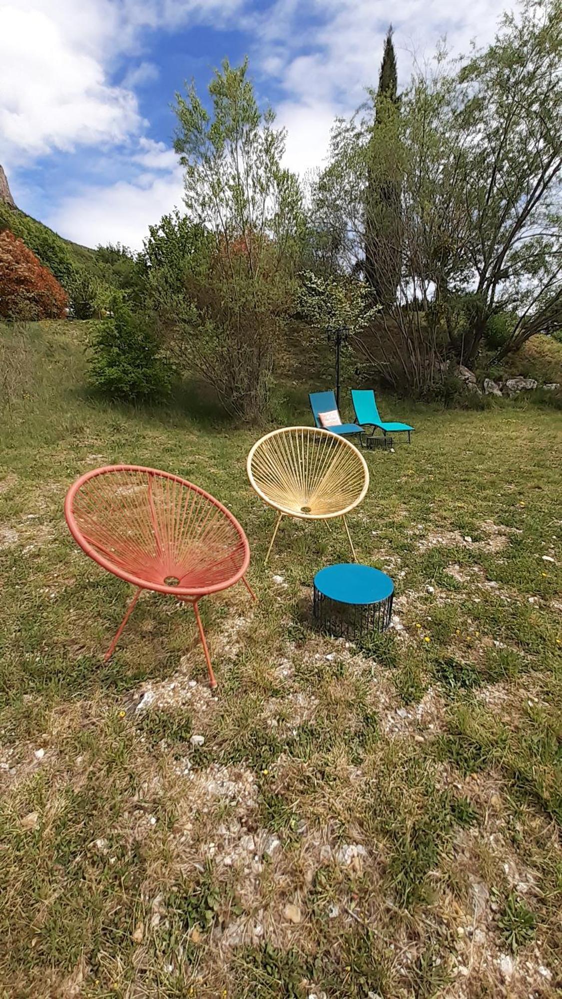 Les Terrasses Du Paradis Orpierre Exteriör bild